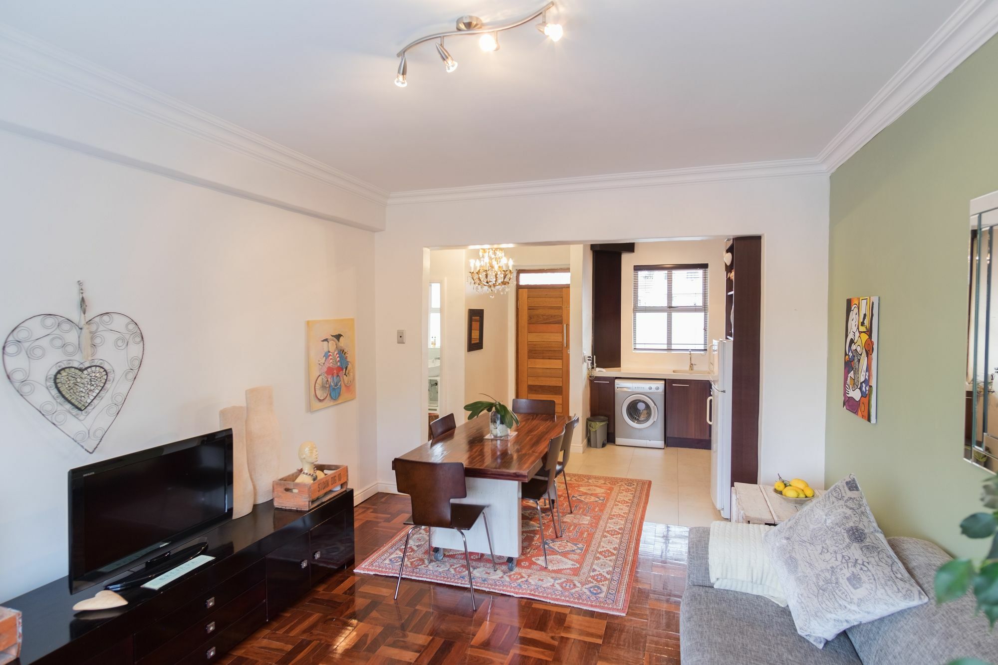 Apartment Authentic Travel